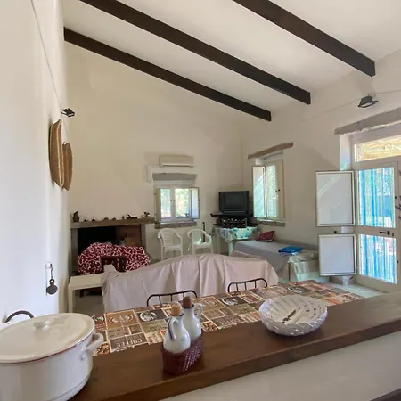 Old Cowshed From The '30 Σαλέ *